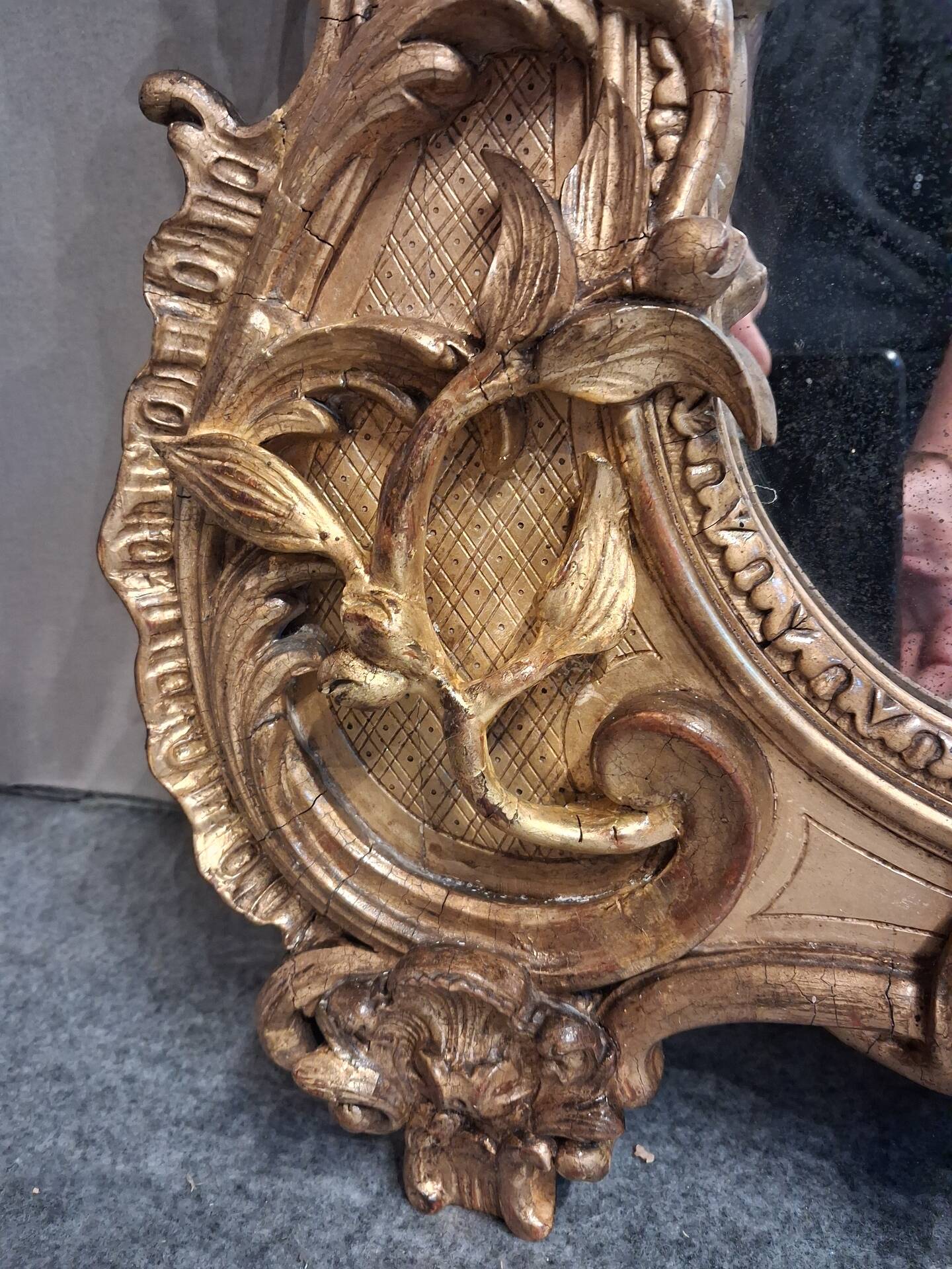 19th-century mirror 132 x 90