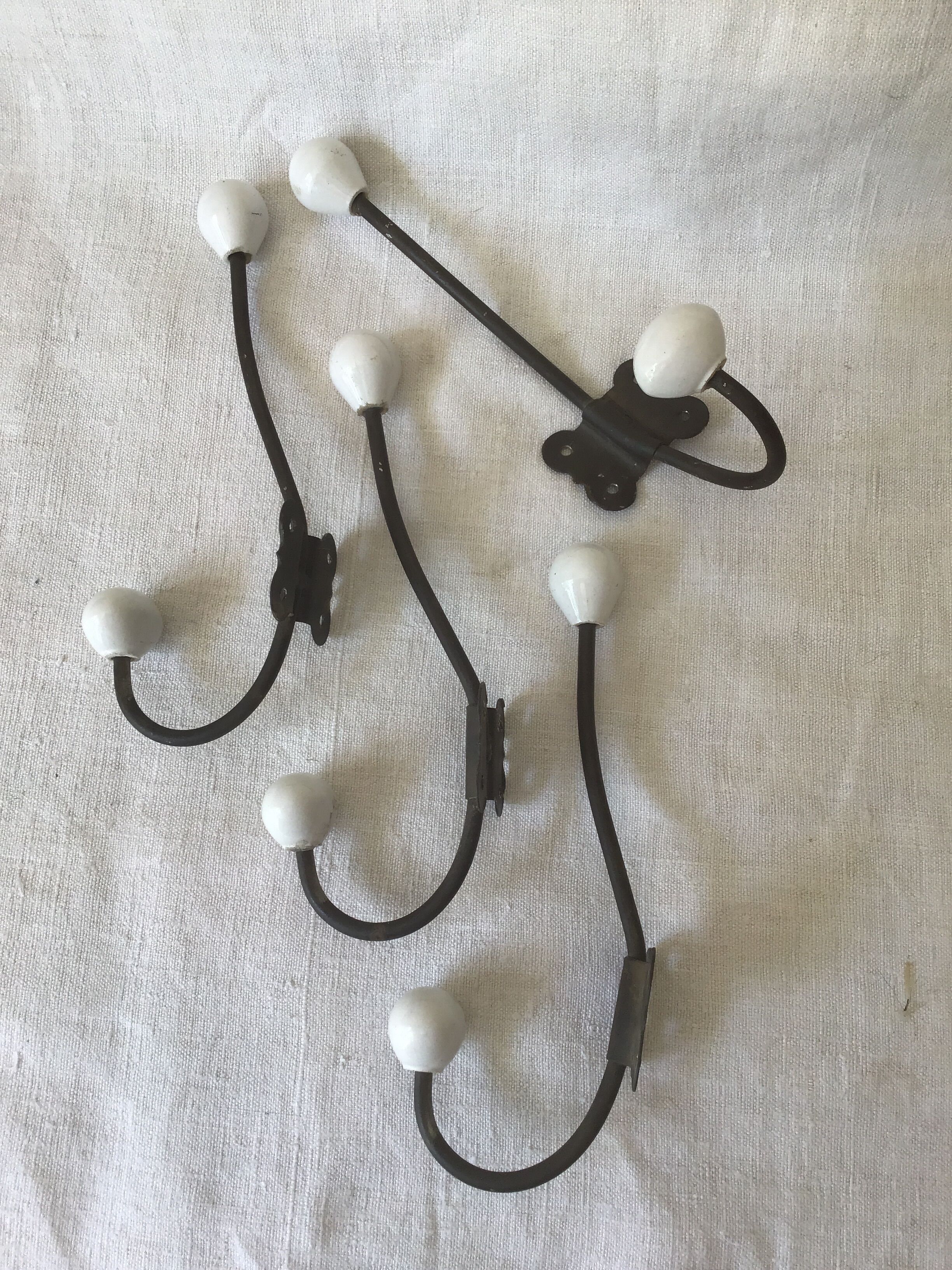 Lot of 4 old ceramic pads
