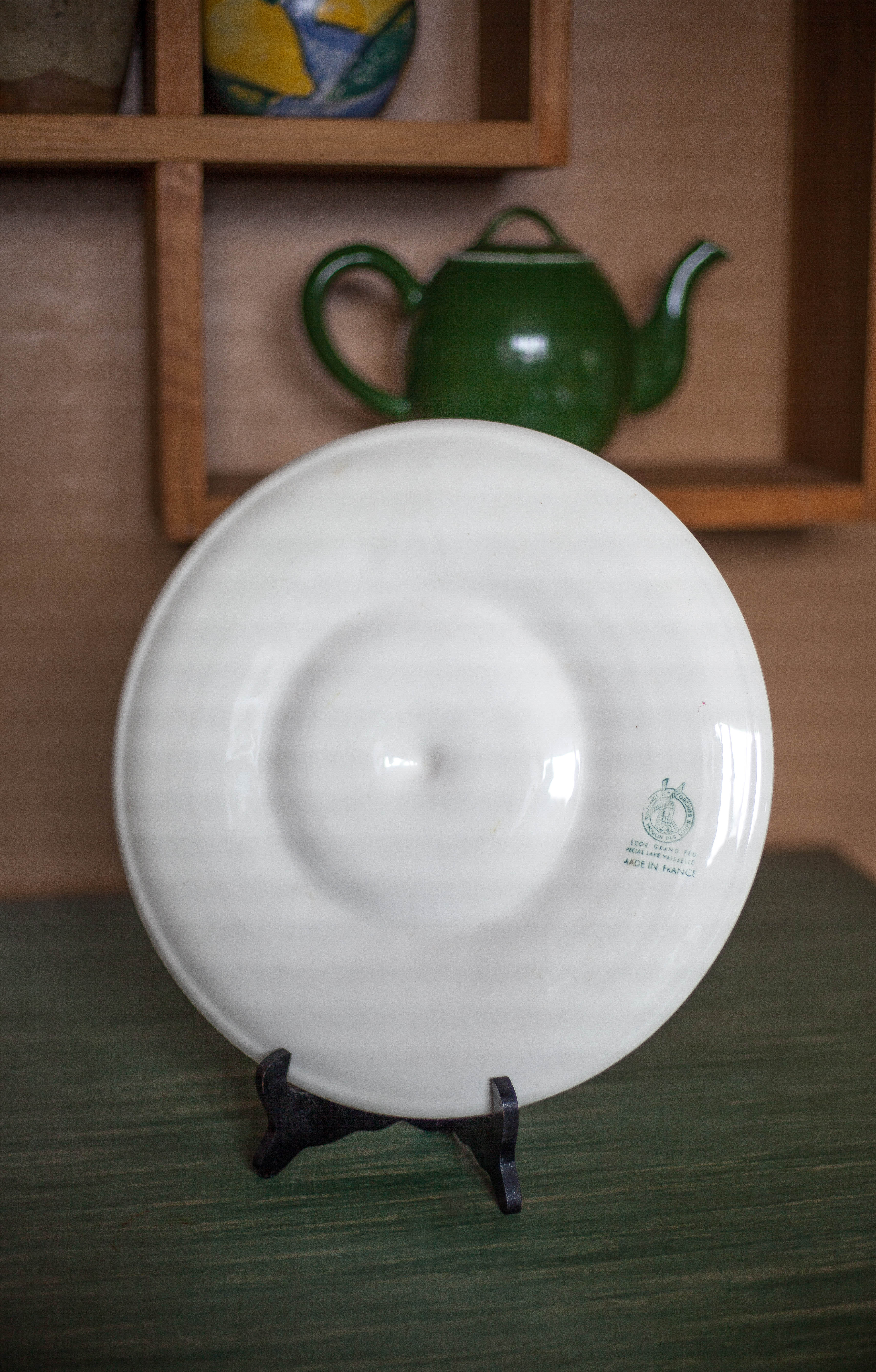 Service plate ceramic shells Orchies Moulin des Loups X11 and a large dish, oyster plate