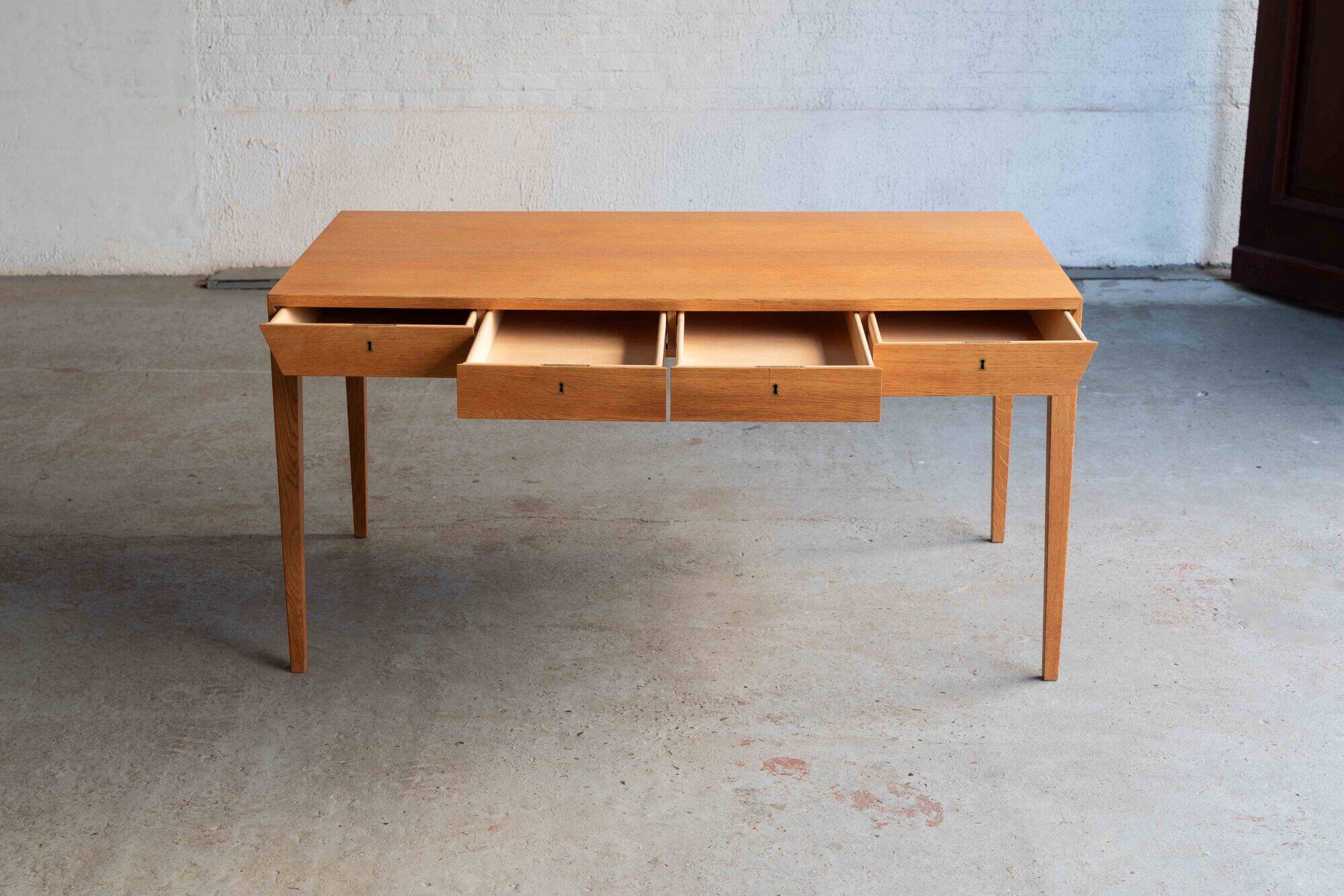 Writing desk 'model 36' by Severin Hansen