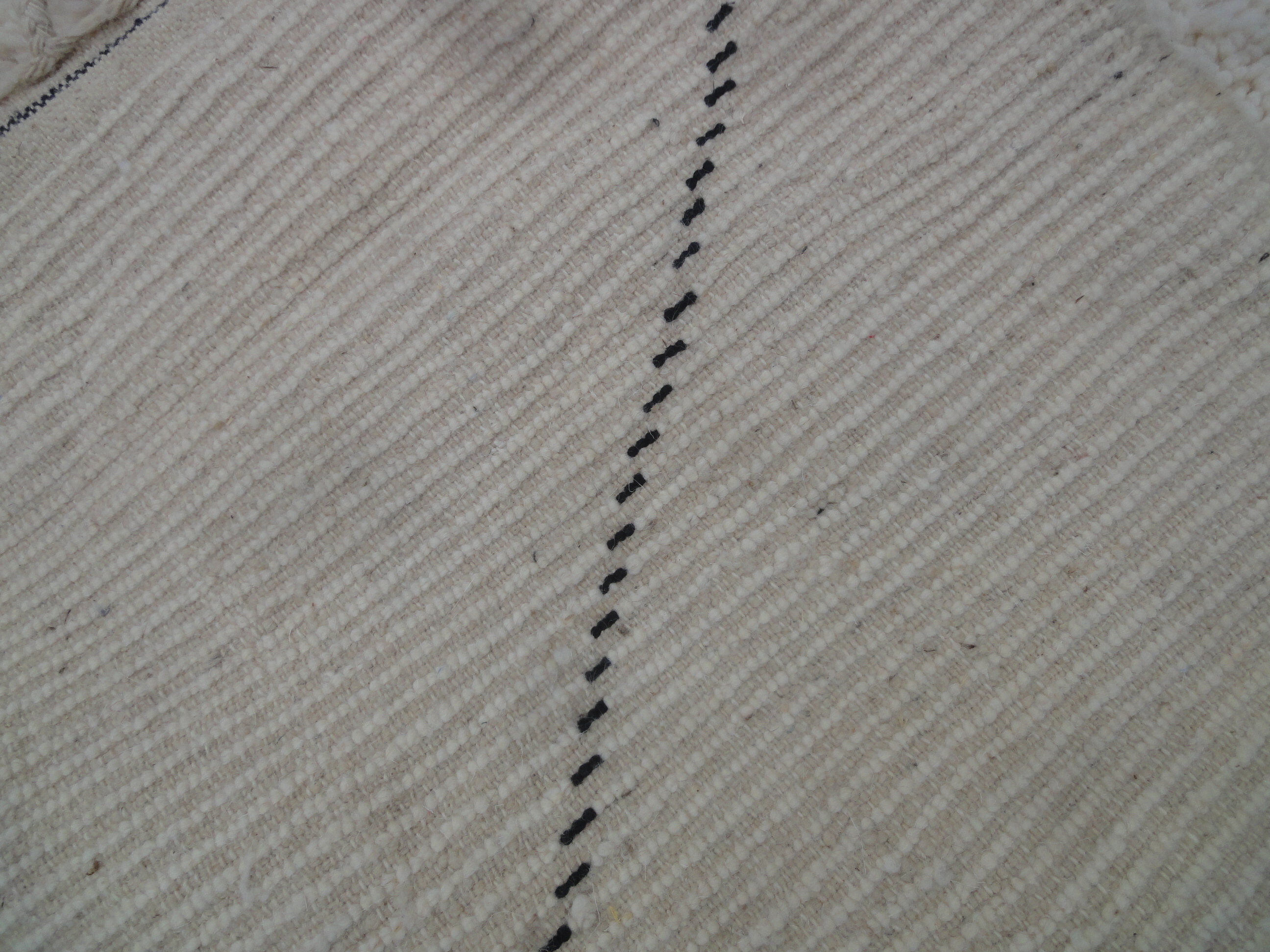 Carpet beni ourain 285 x 210 cm