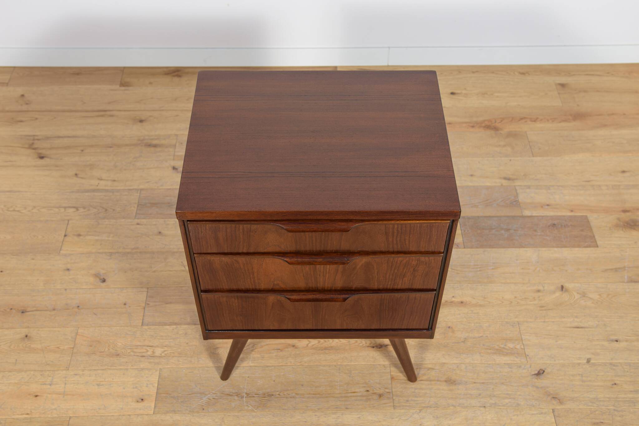 Commode en teck, Danemark, années 1960