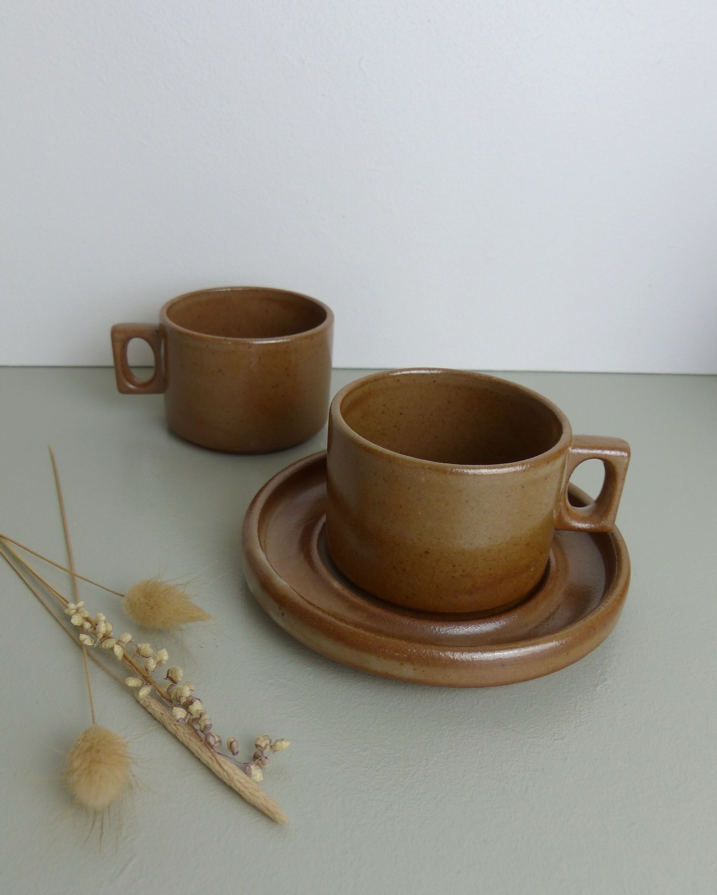 4 cups Brenne sandstone
