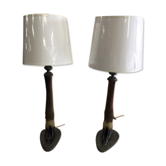 Doe foot lamps