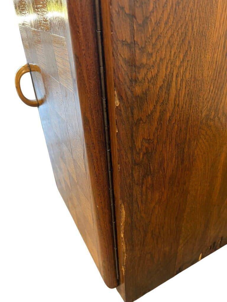 Bureau en bois vintage avec incrustation