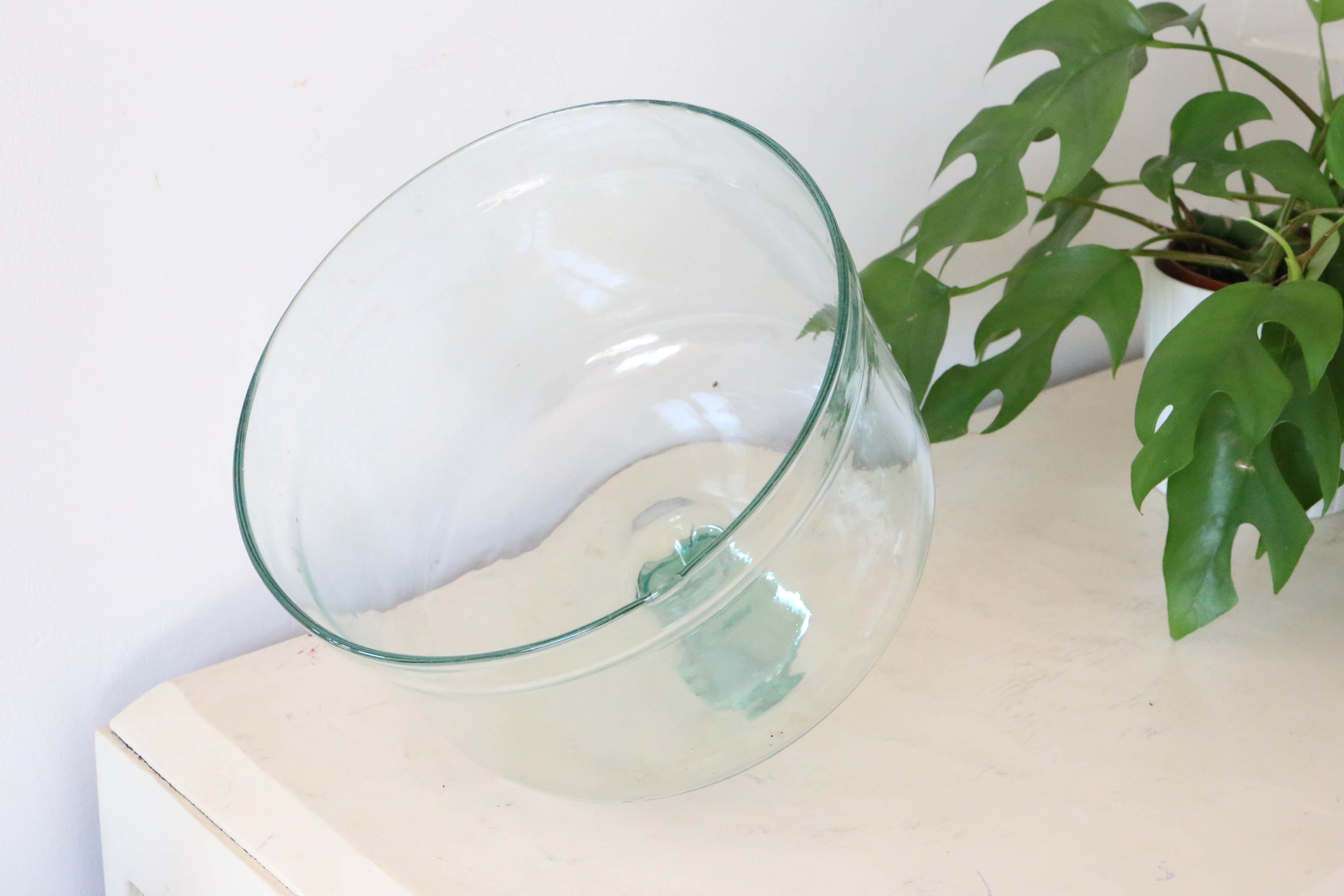 Glass bell from the 50s, vintage