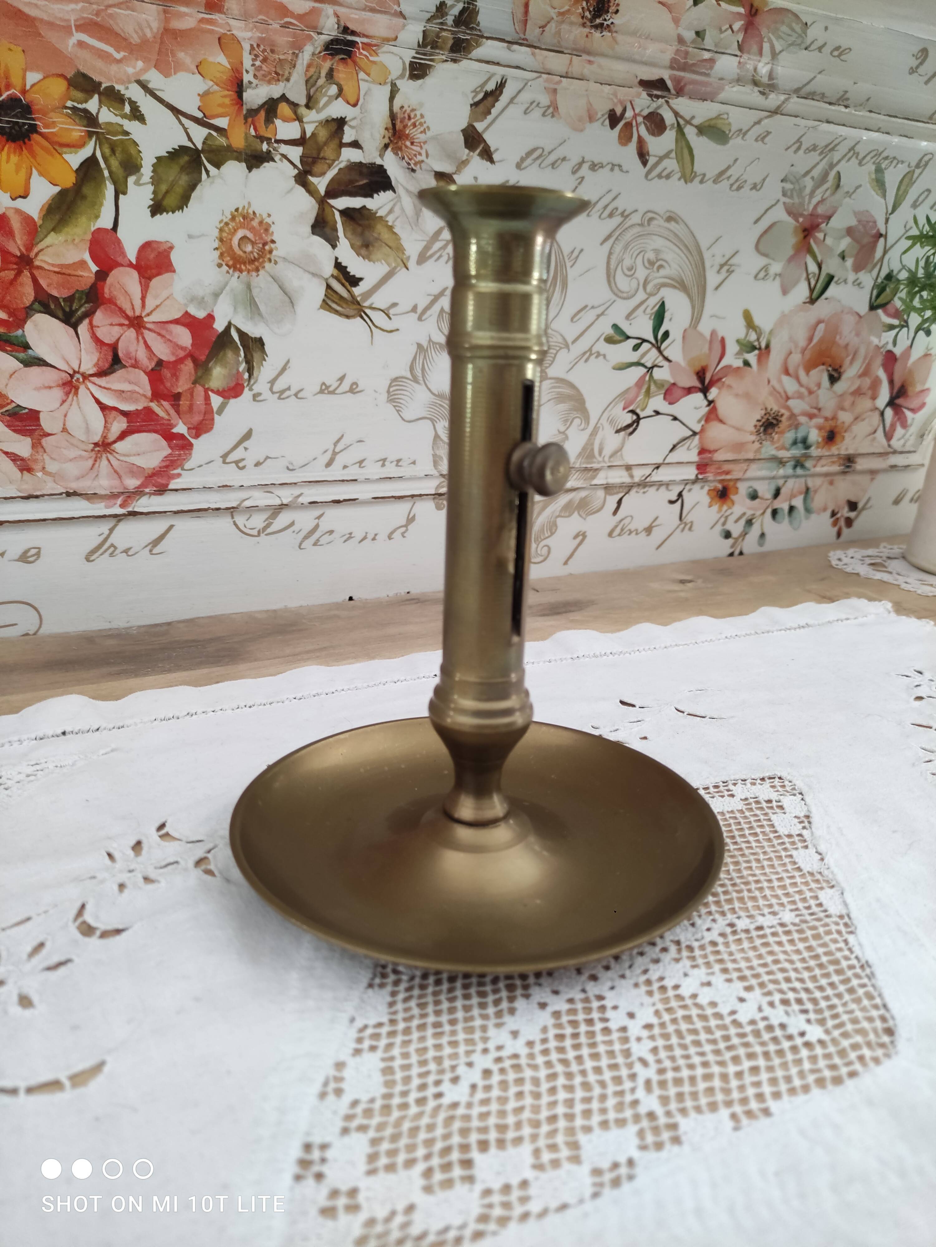 Pusher candle holder on solid brass frame
