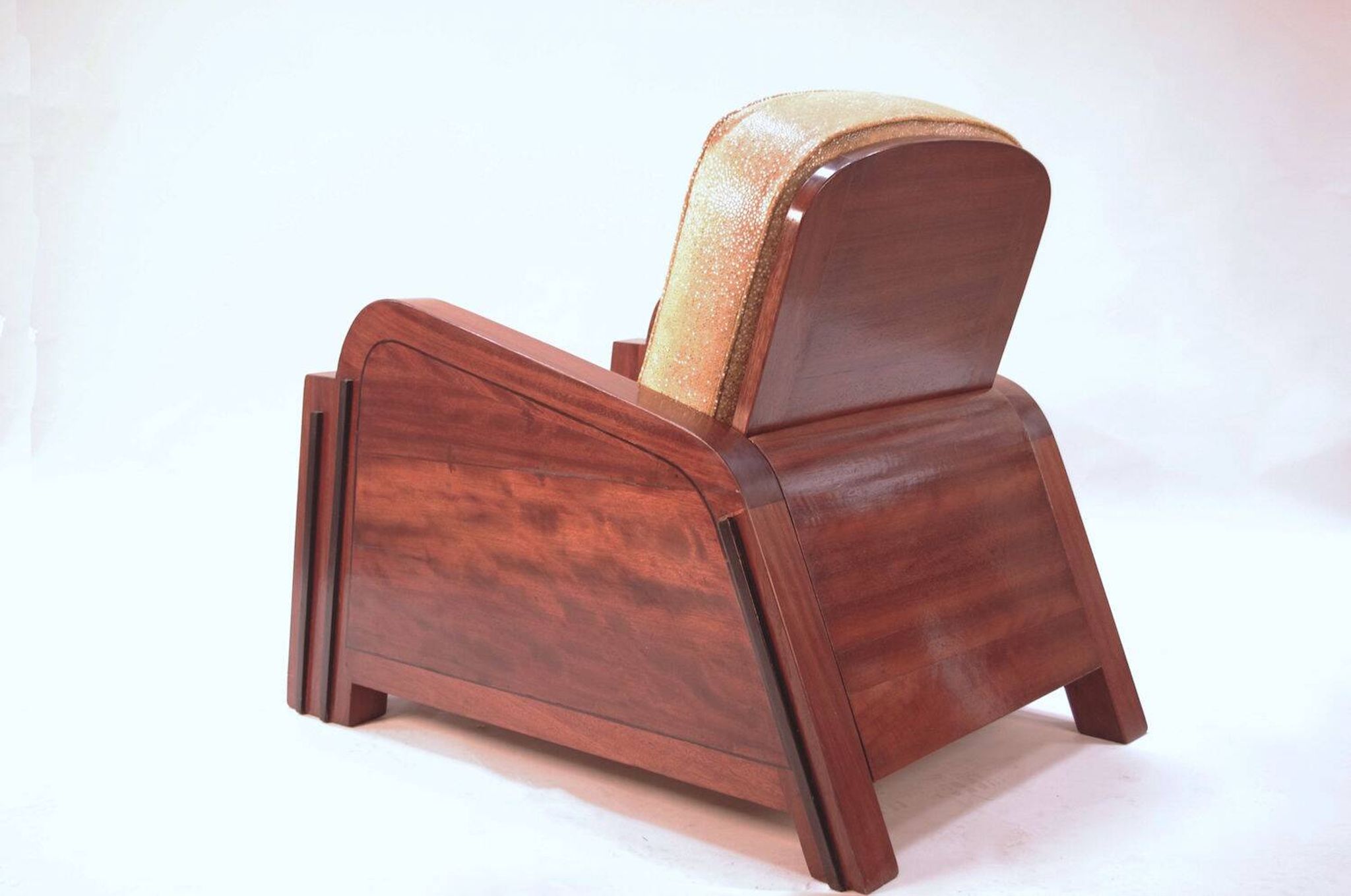 Paire de fauteuils Art Déco garniture style galuchat, circa 1930
