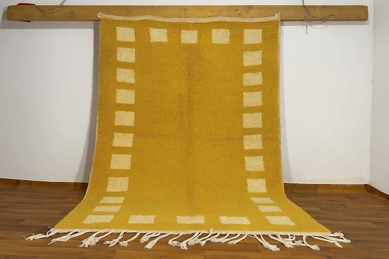 Handmade Moroccan natural wool rug size 1/2 m