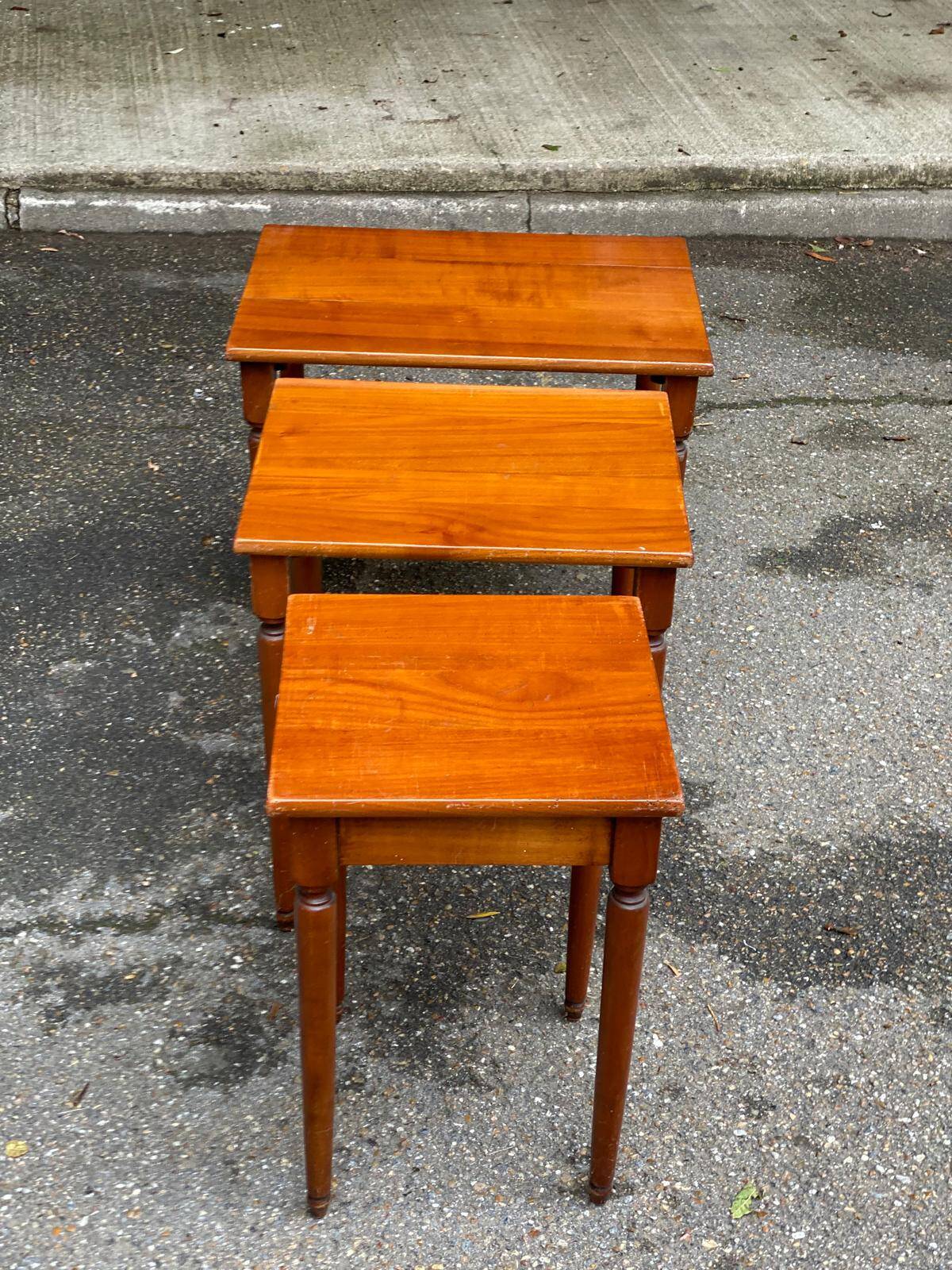 3 Louis XVI nesting coffee tables in solid wood