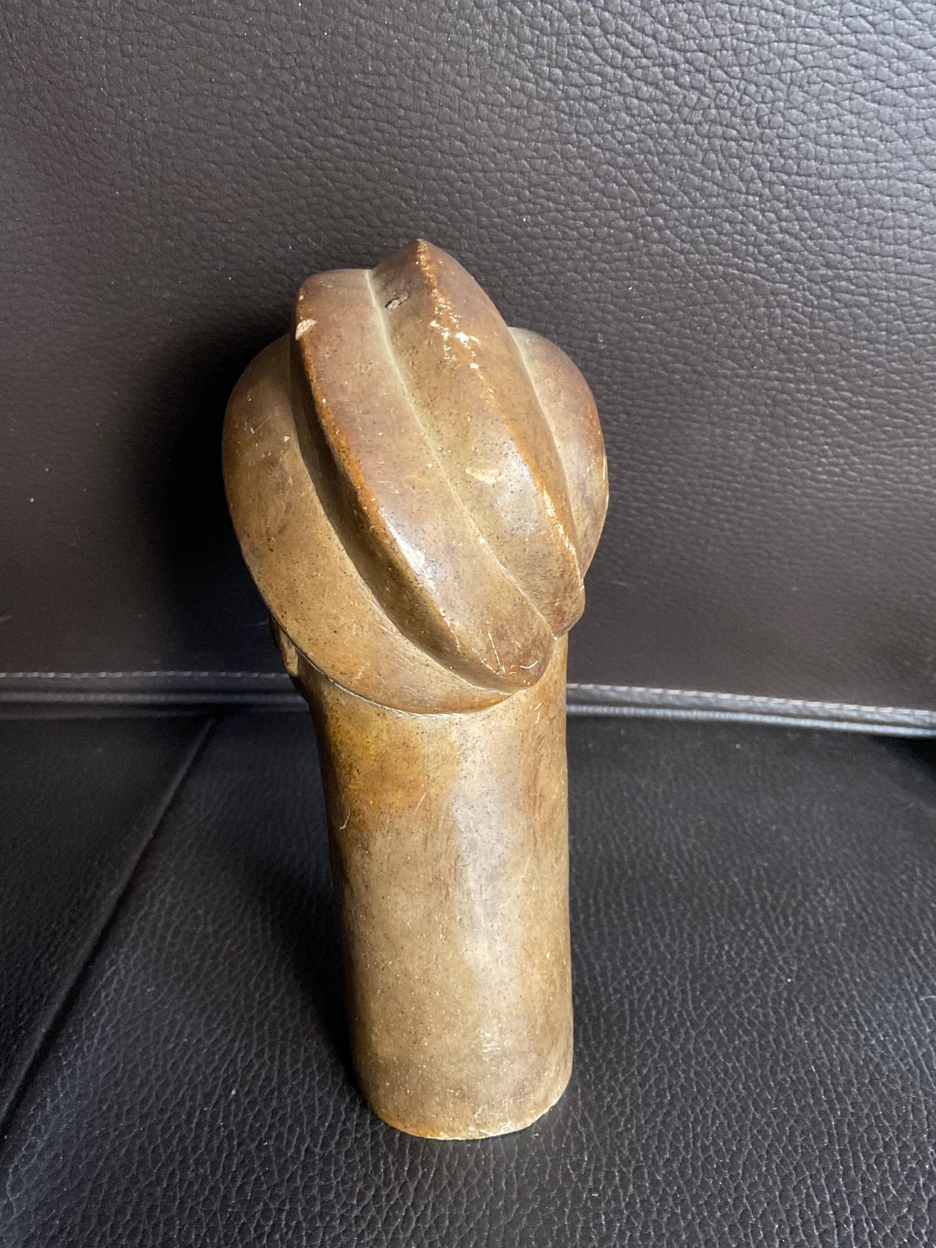 Figurine m’bigou sculptée