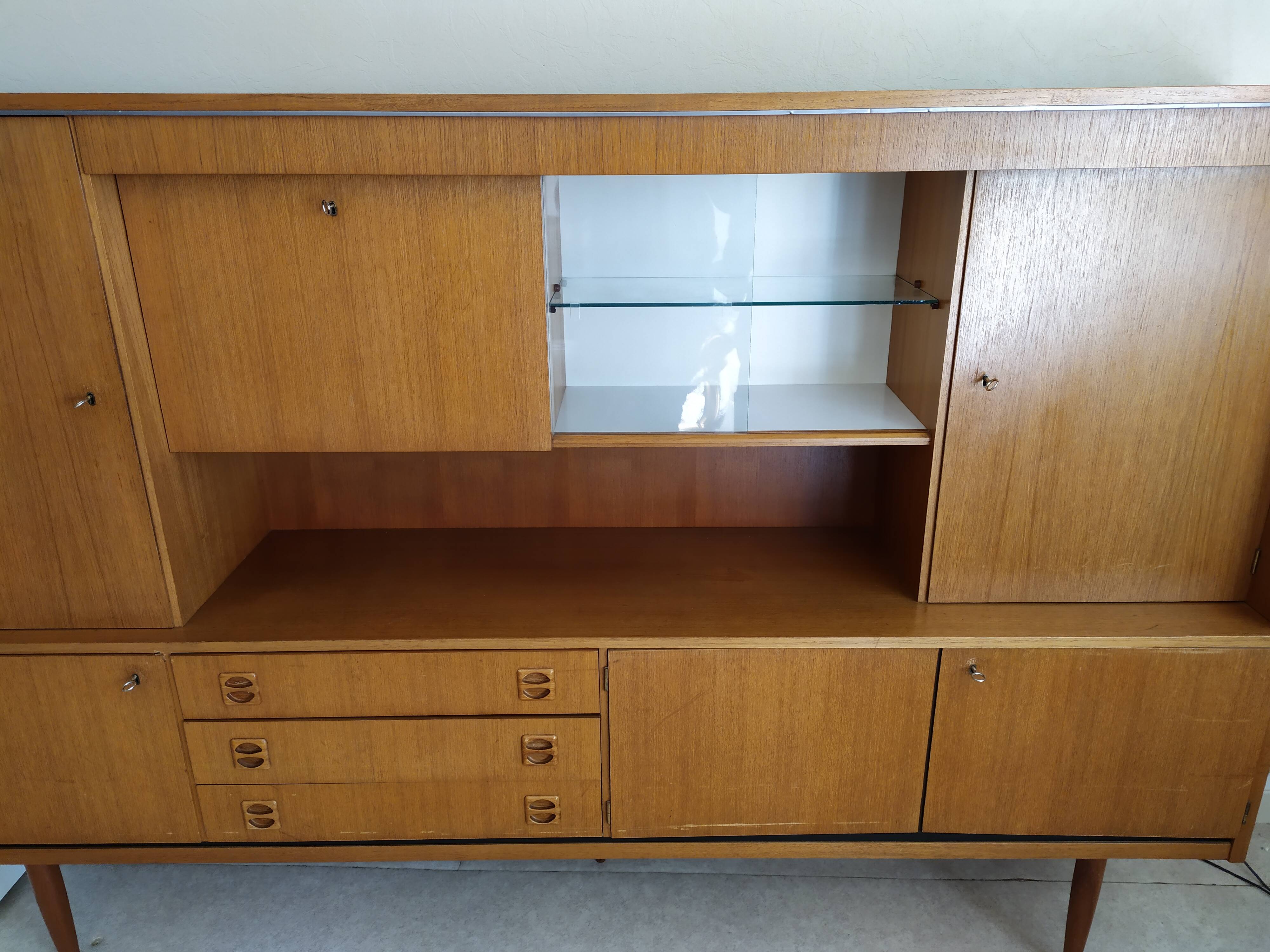 Scandinavian threading