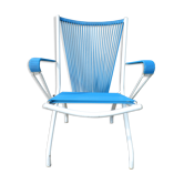 Folding metal armchair and blue scoubidou