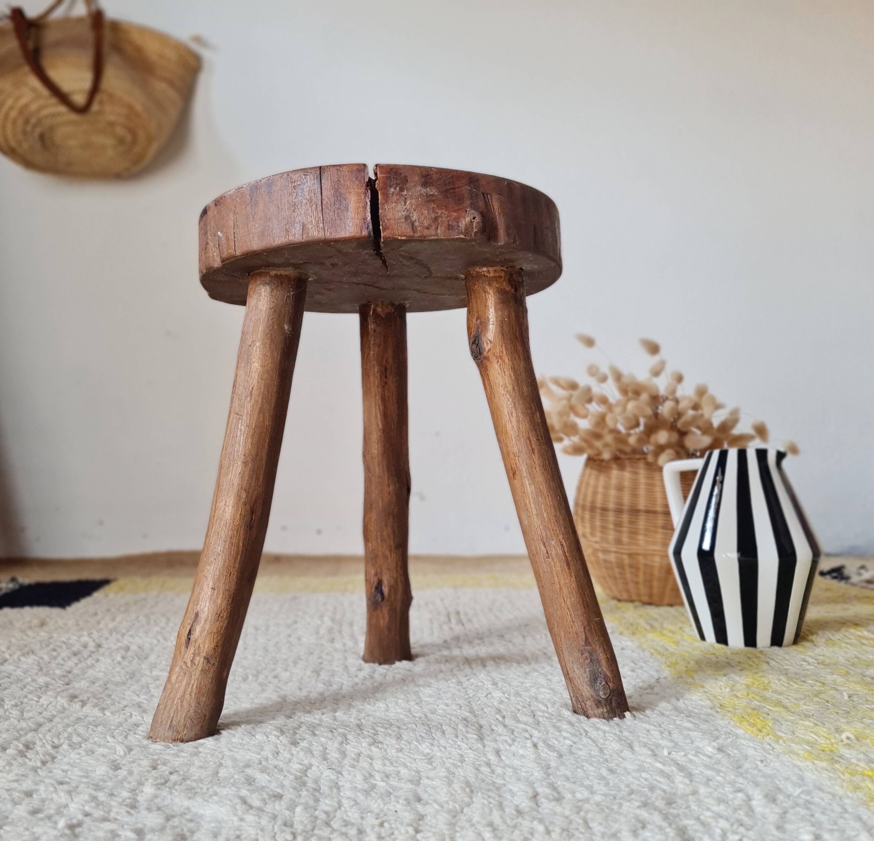 Small stool / antique stool in raw wood – Brutalist spirit