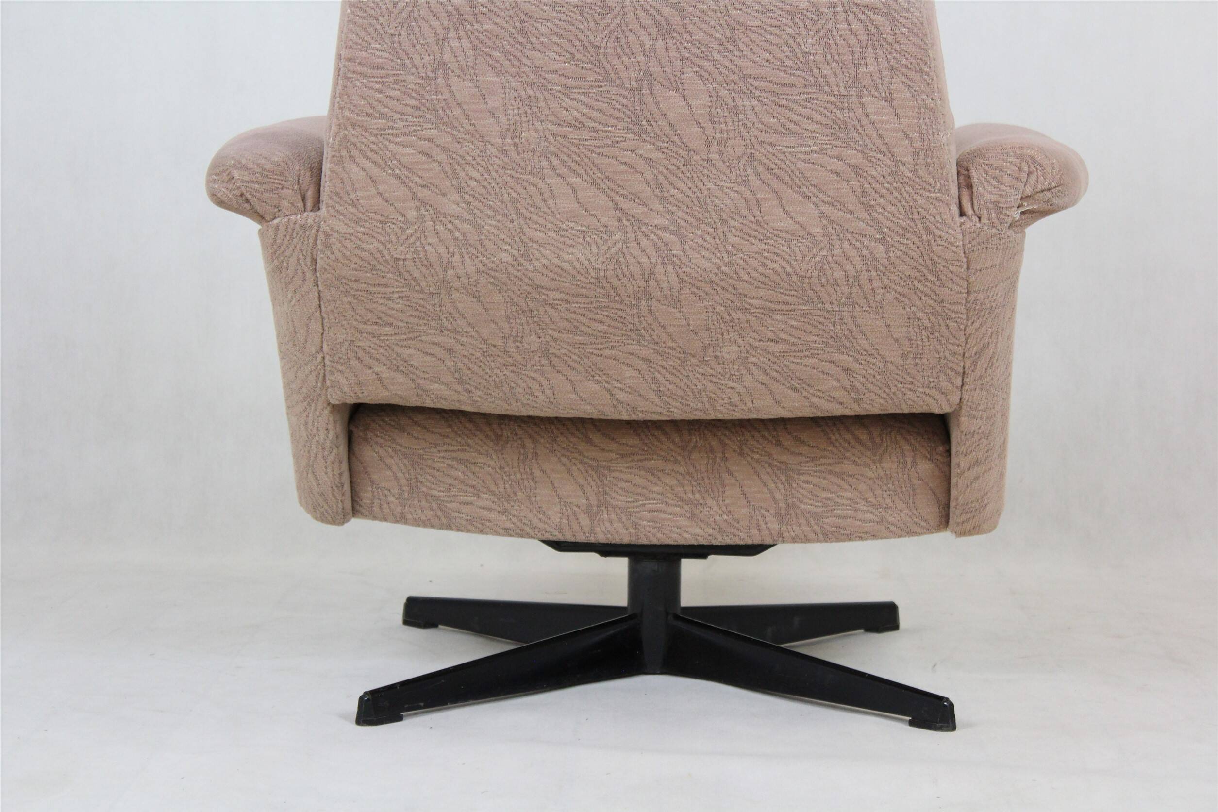 Vintage swivel lounge chairs, 1970s, set of 2