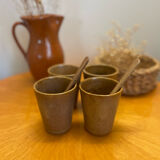 Ensemble de 4 tasses verres gobelets en grès Digoin et cuillères en bois