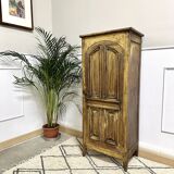 Small Parisian wardrobe
