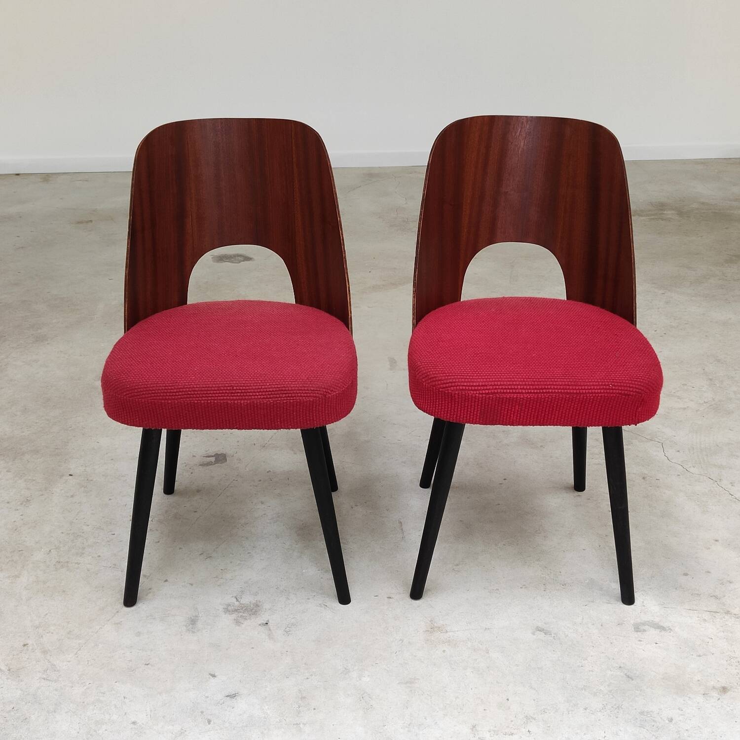 Pair of 515 -2 chairs by Oswald Haerdtl for Ton (Thonet) 1950
