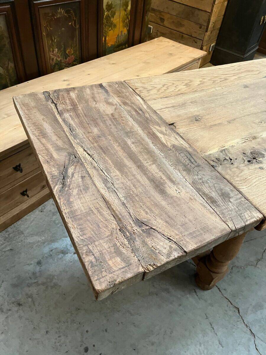 Early 20th century oak farmhouse table