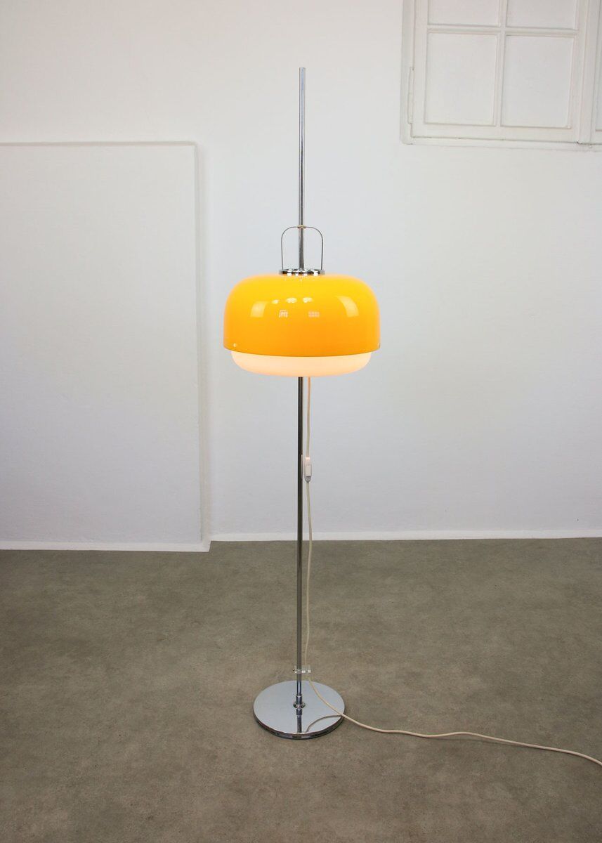 Space Age Yellow Medusa Floor Lamp by Luigi Massoni for Guzzini, 1970s