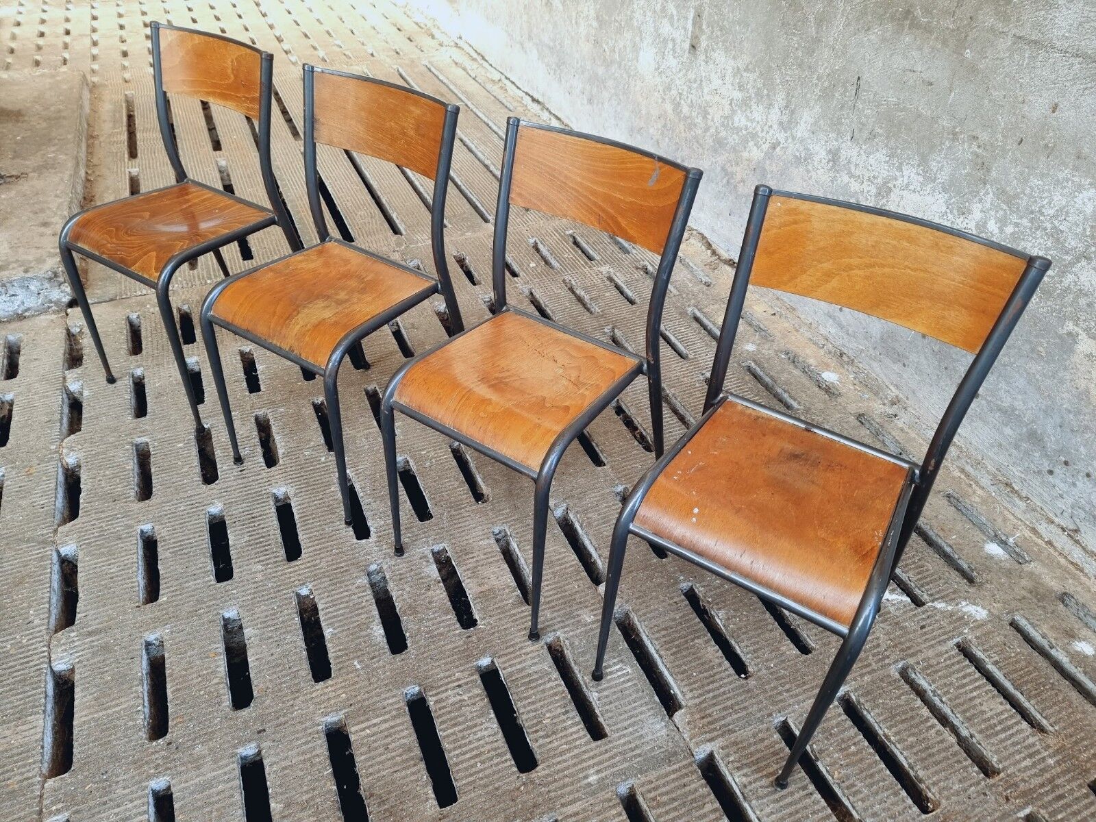 Vintage chairs school chairs 4x Mullca
