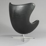 Egg armchair by Arne Jacobsen