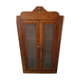 Decorative cabinet