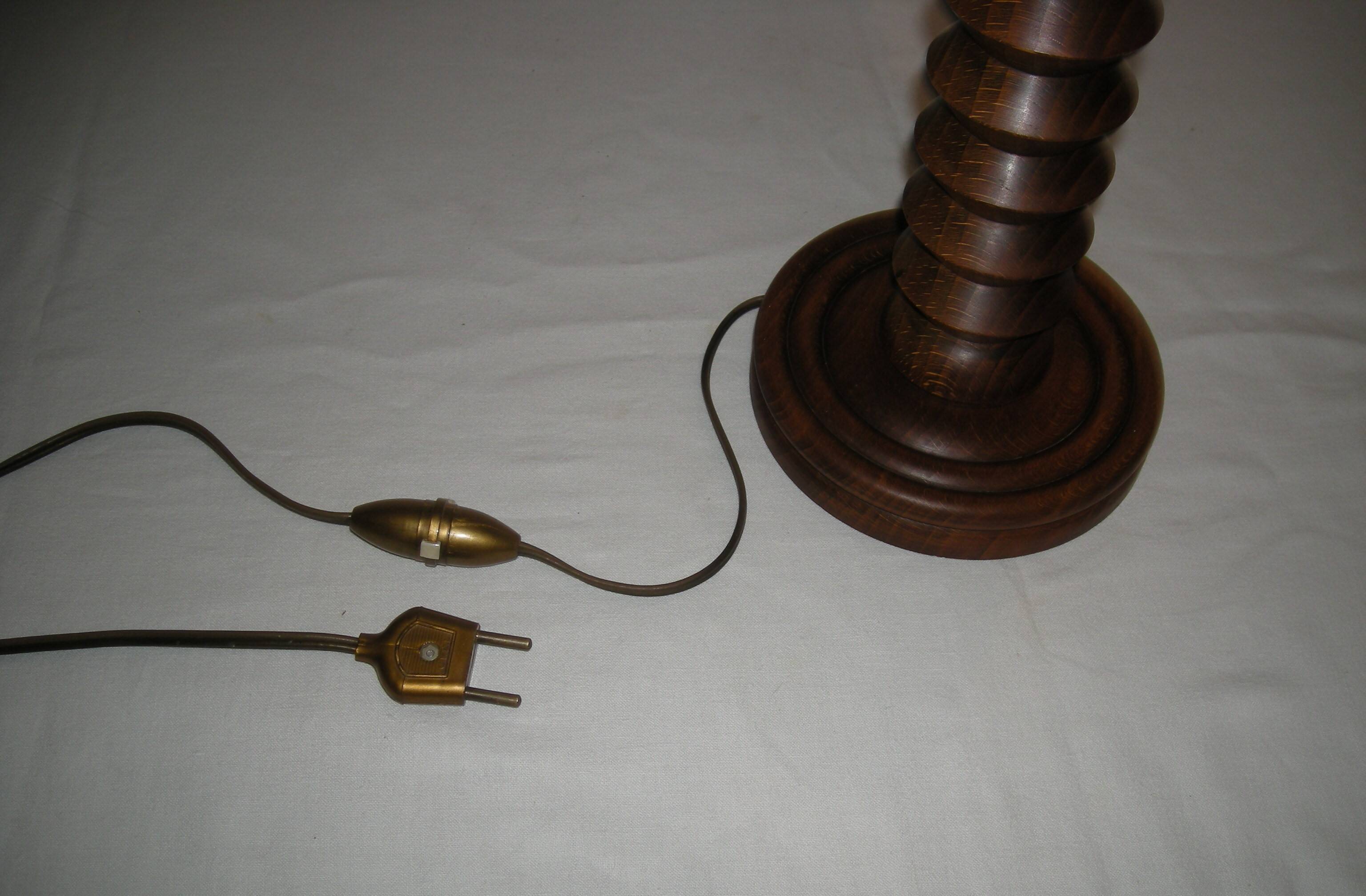 Charles Dudouyt style lamp in turned wood from the 1940s