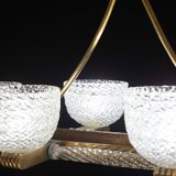 Art Decò Seguso Oval Mid-Century Six- Light Murano Glass and Brass Chandeli