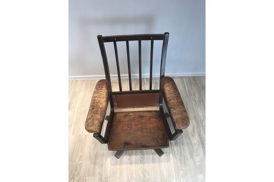 Danish swivel adjustable armchair of the 1970s