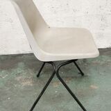 Lot de 4 chaises Robin Day Polyprop