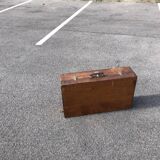 Picnic suitcase table