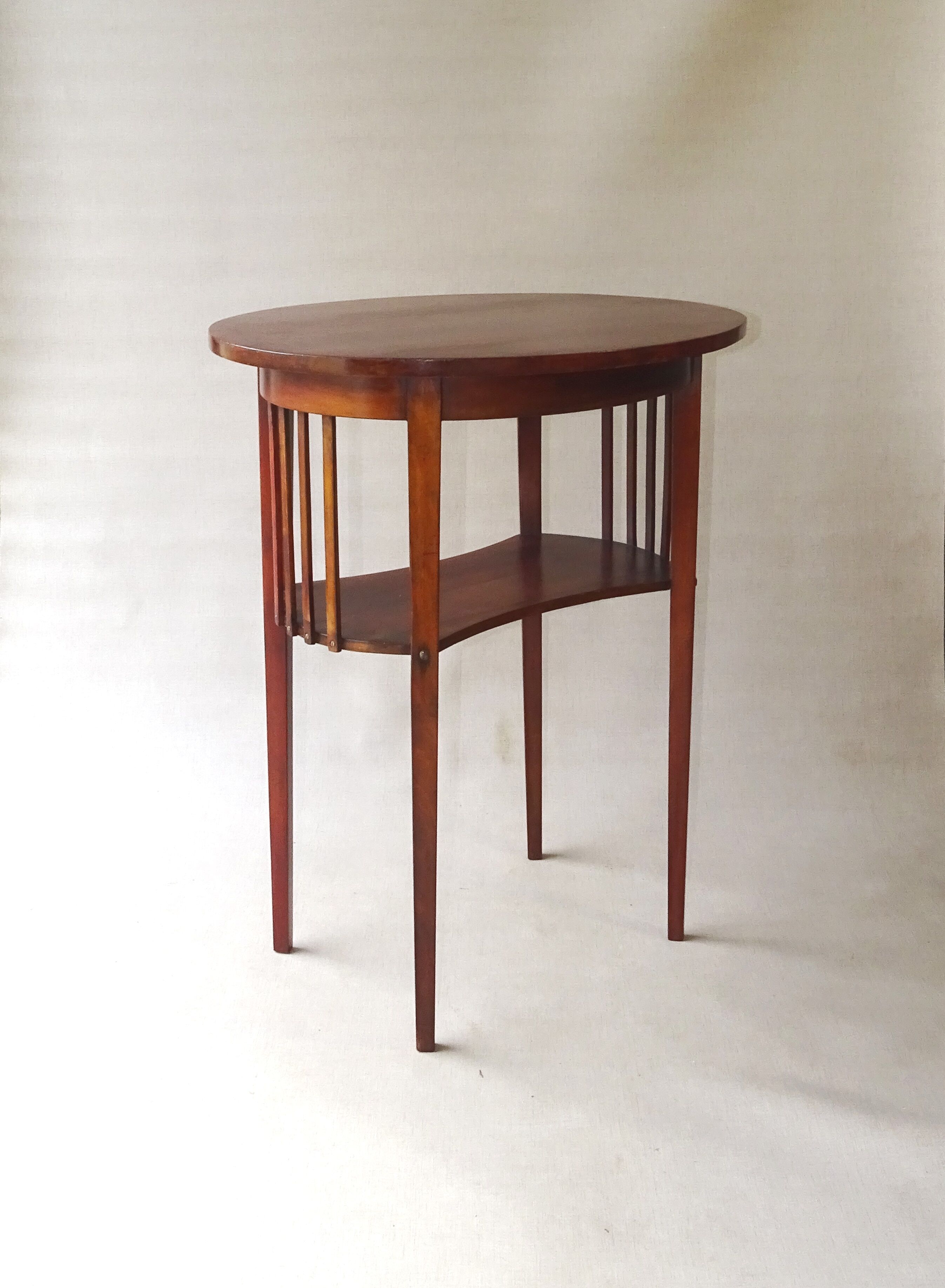 Table, harness THONET N°208, 1904, Art Nouveau