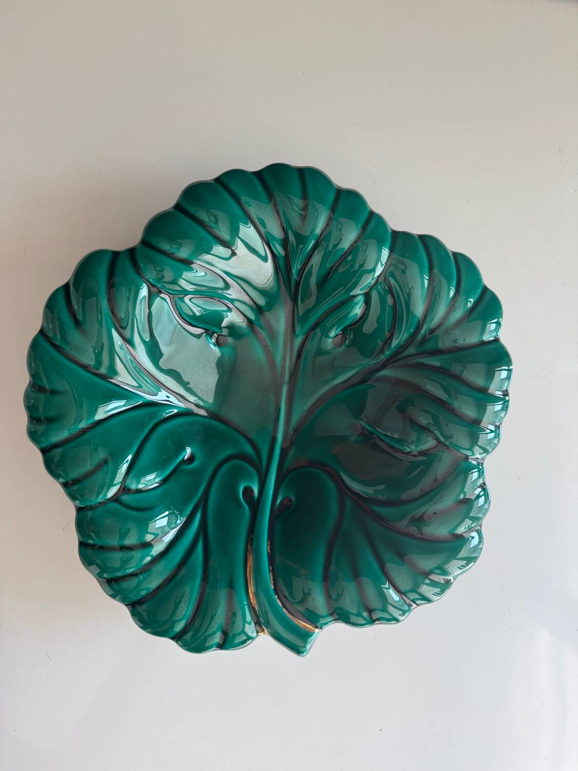 Vintage flat barbotine