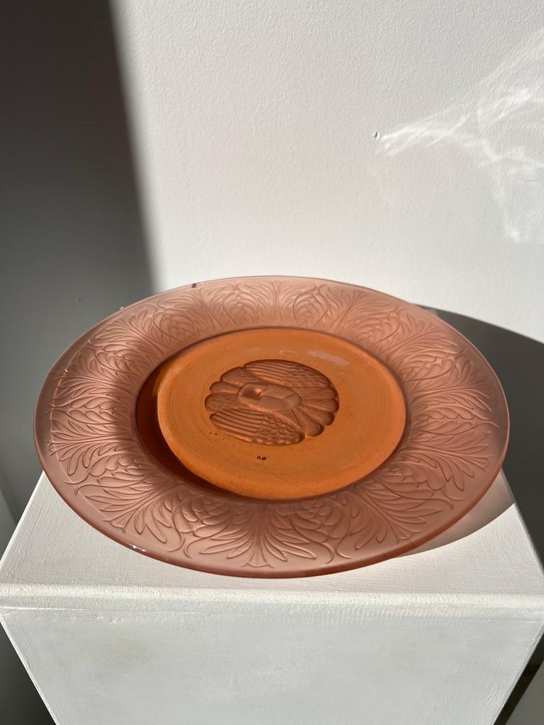Molded pink glass dish art nouveau patterns D: 31.5cm