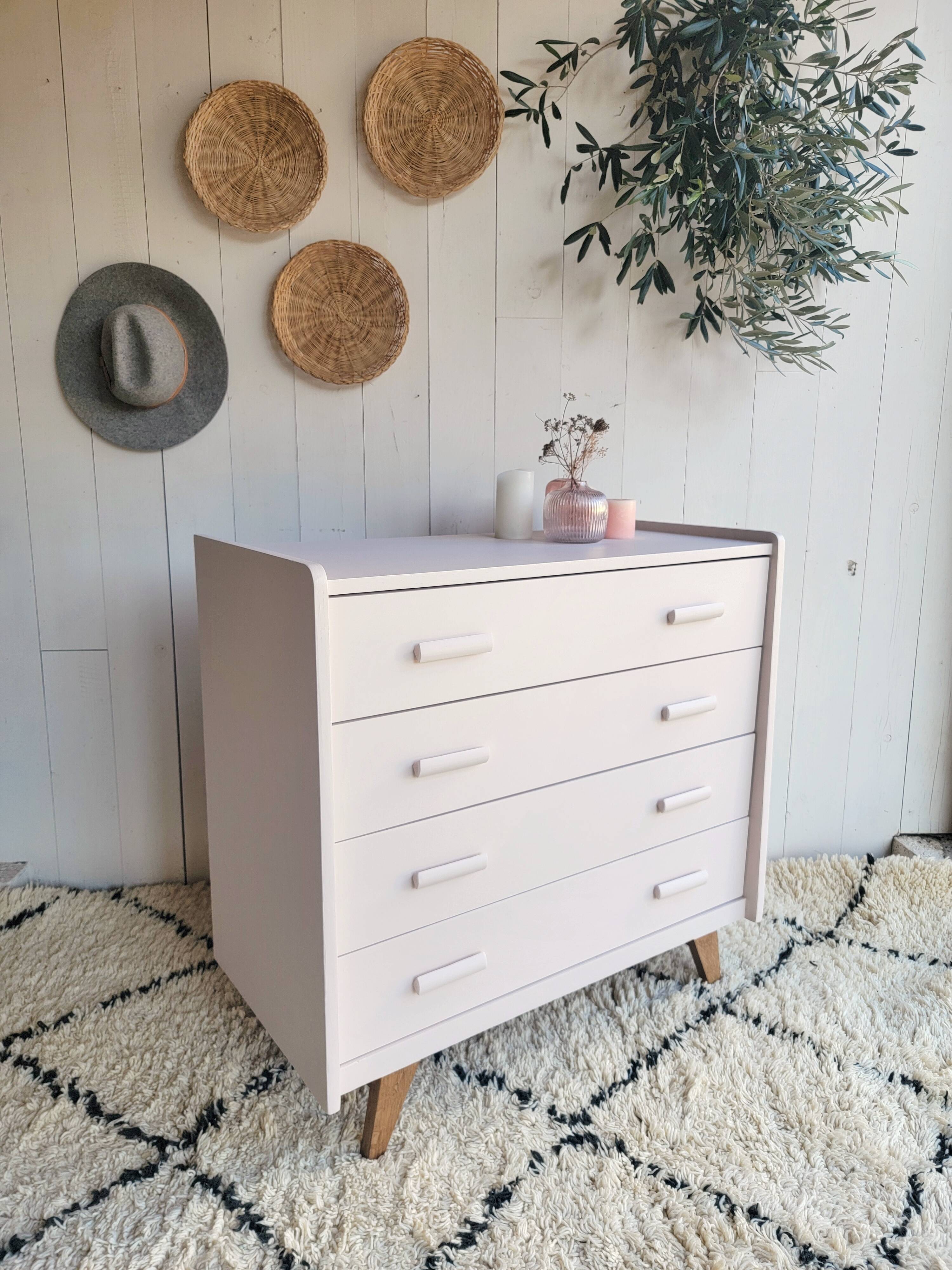 Renovated vintage chest of drawers