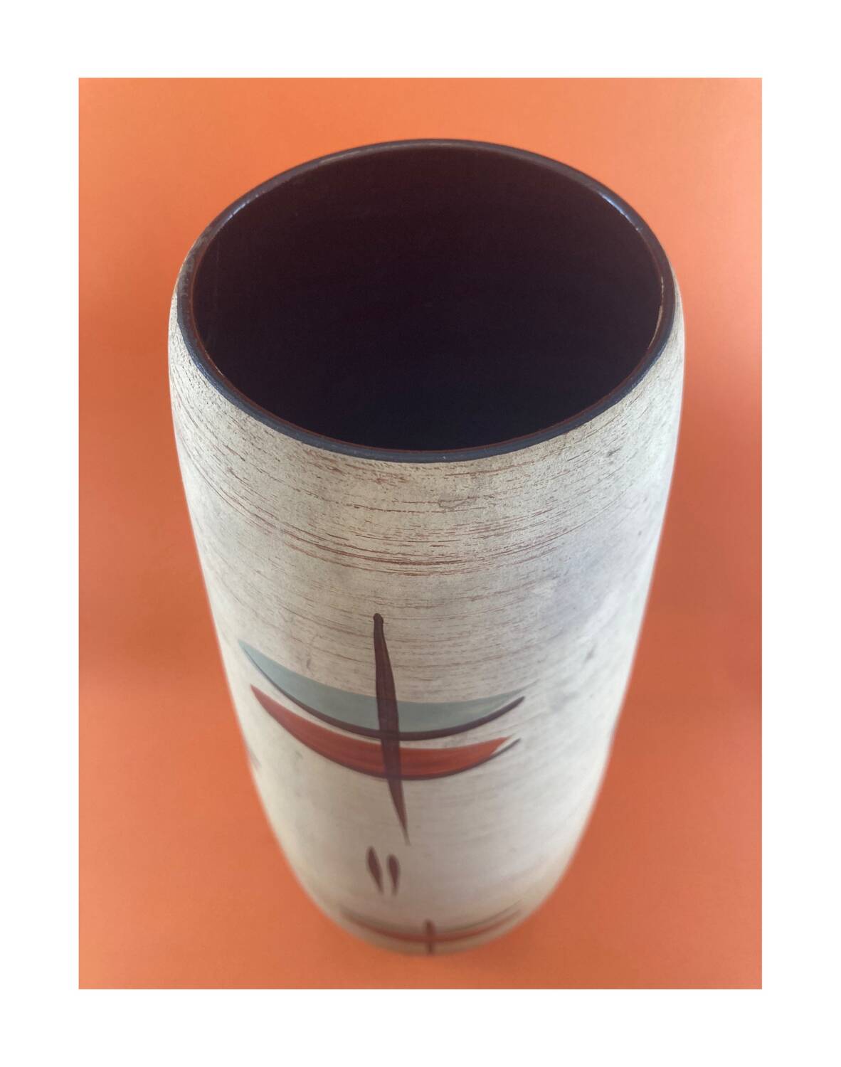 Ceramic vase