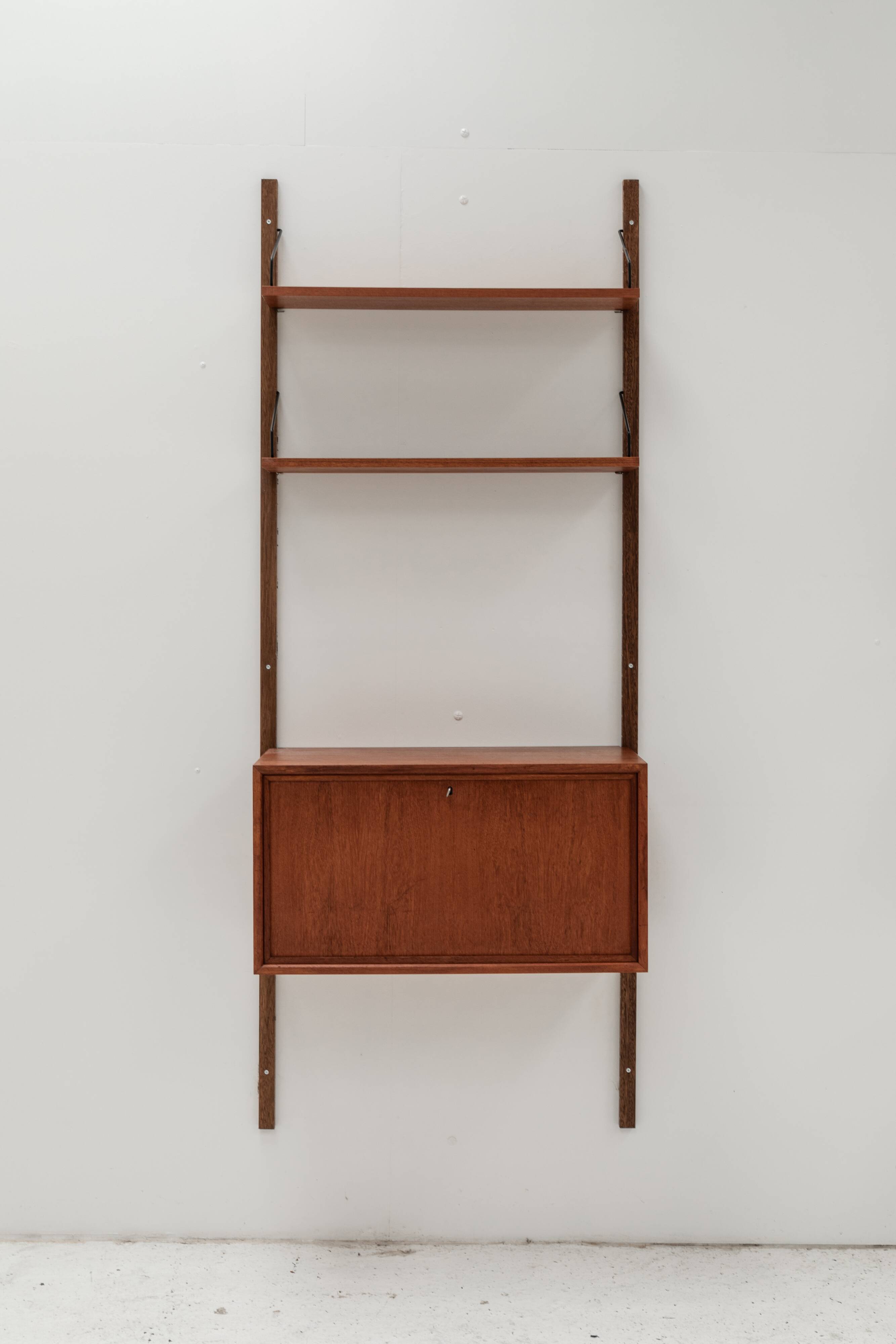 Wall unit by Poul Cadovius