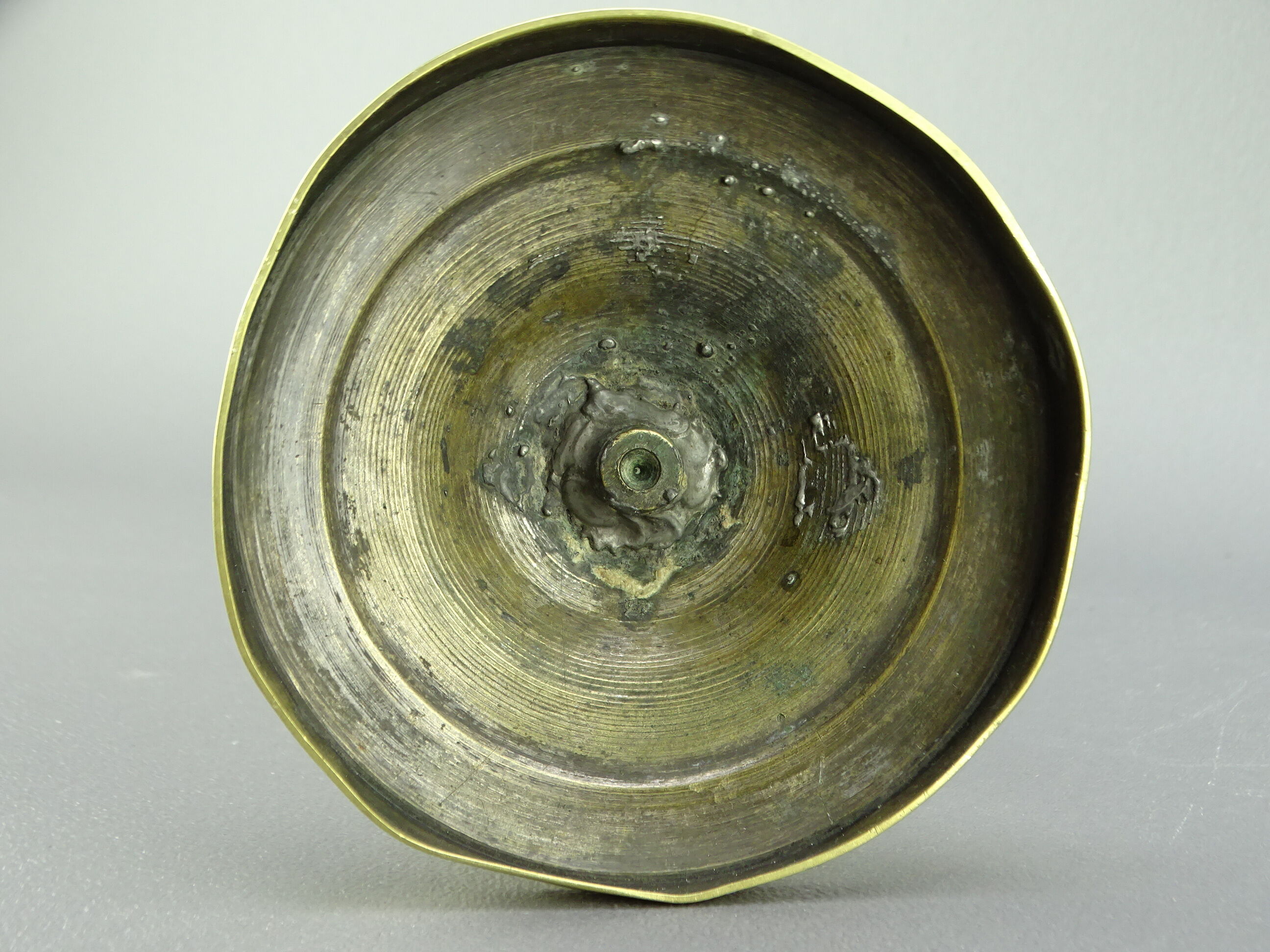 Pair of vintage candlesticks Restoration