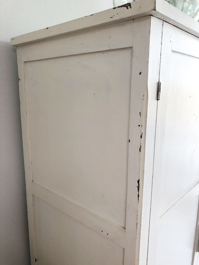 Vintage parisian wardrobe, 1950