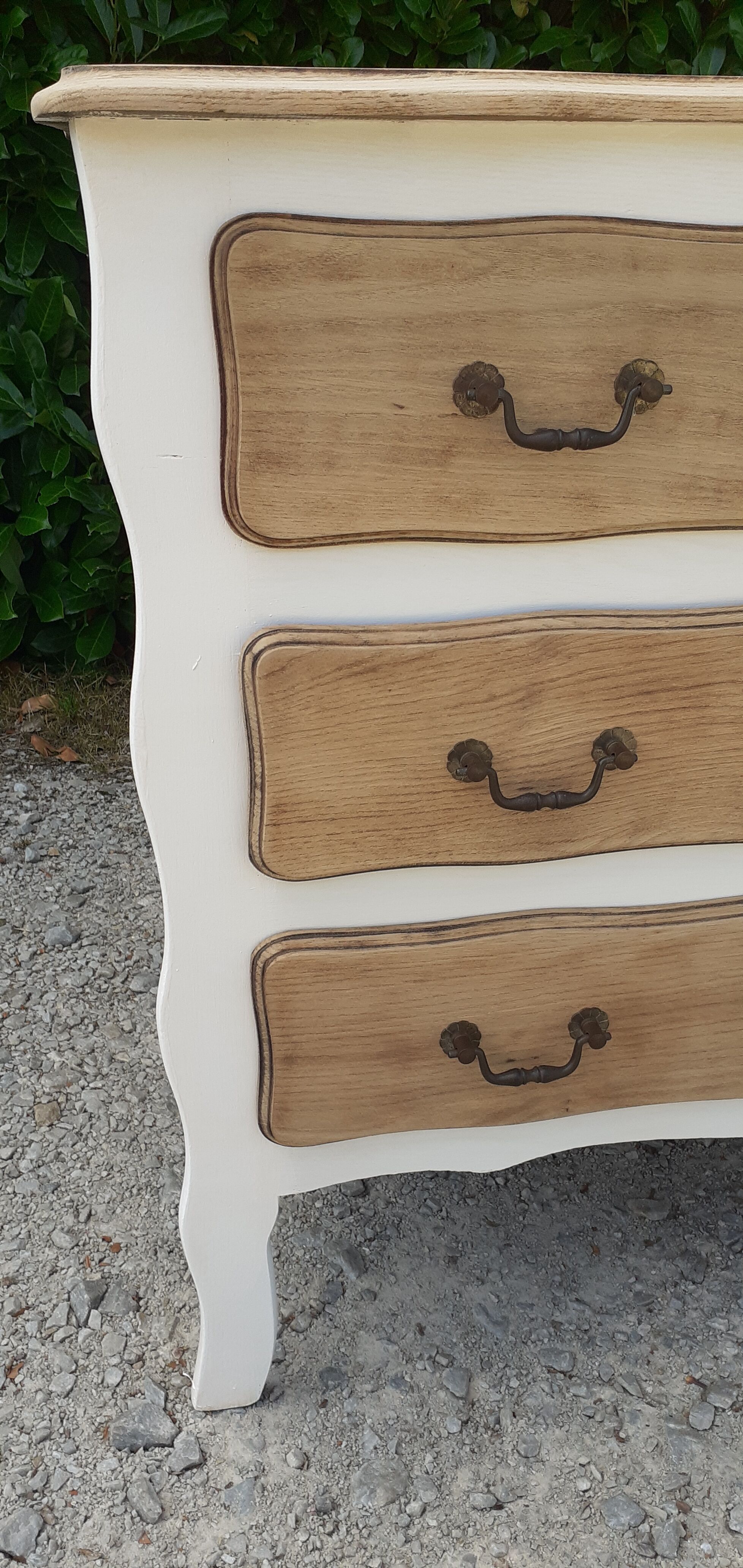 Chest of drawers 3 drawers louis XV style white and raw wood