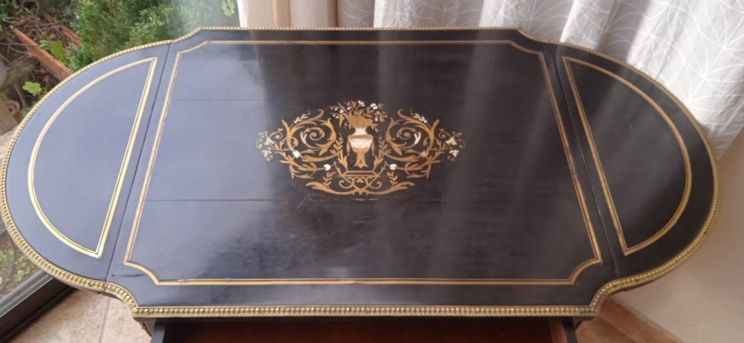 Napoleon 3 marquetry table