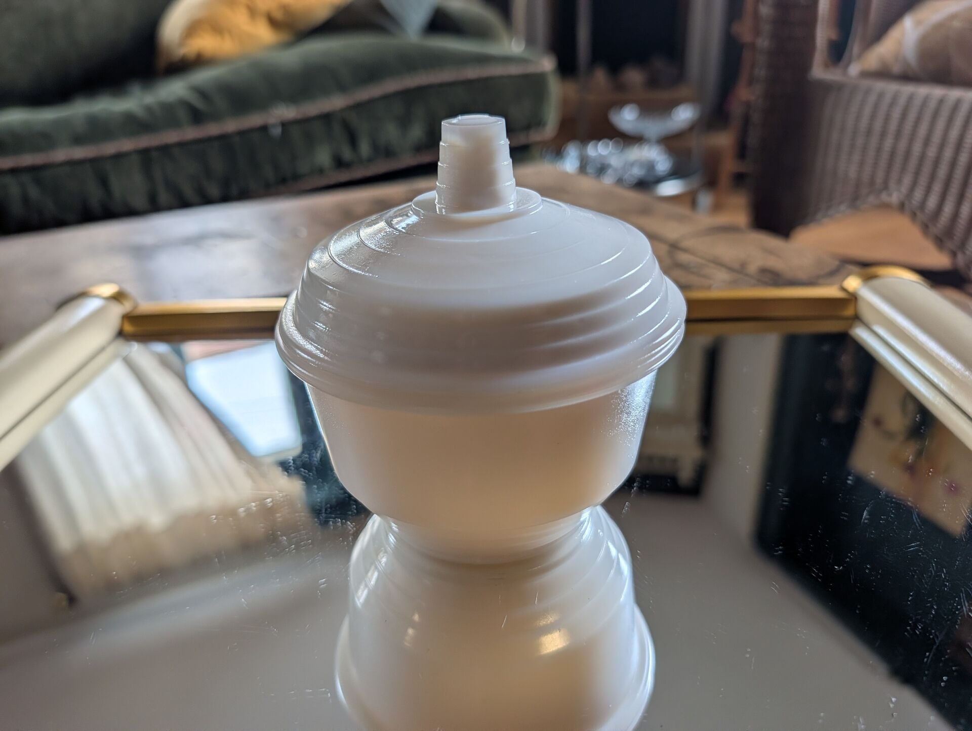 Sugar bowl in white opaline – 1960s/70s