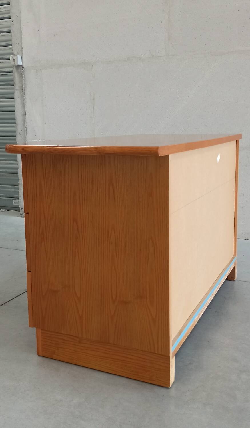 Vintage chest of drawers with bamboo and rattan details