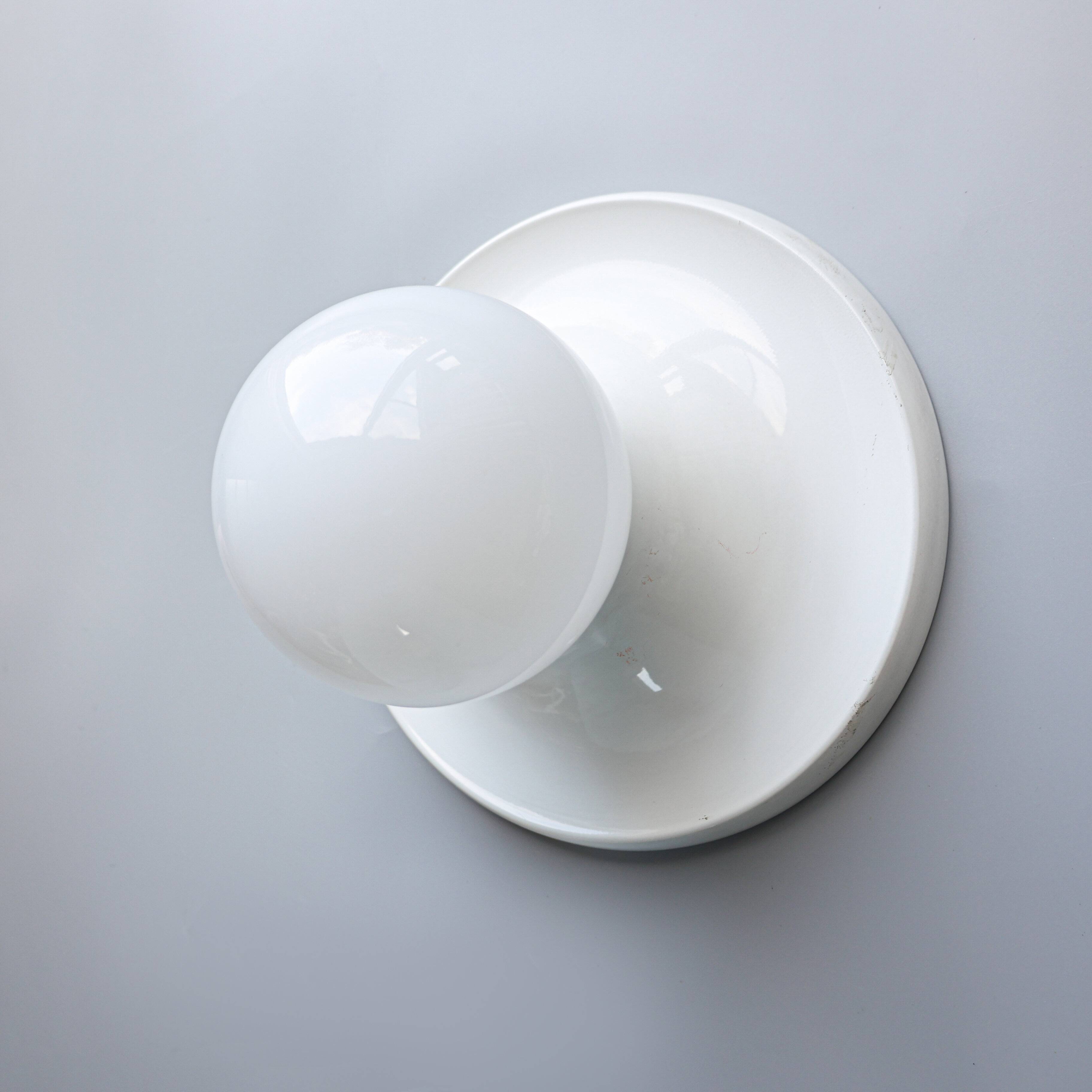 Light ball sconce by Achille & Pier Giacomo Castiglioni, 1970s, Italy.