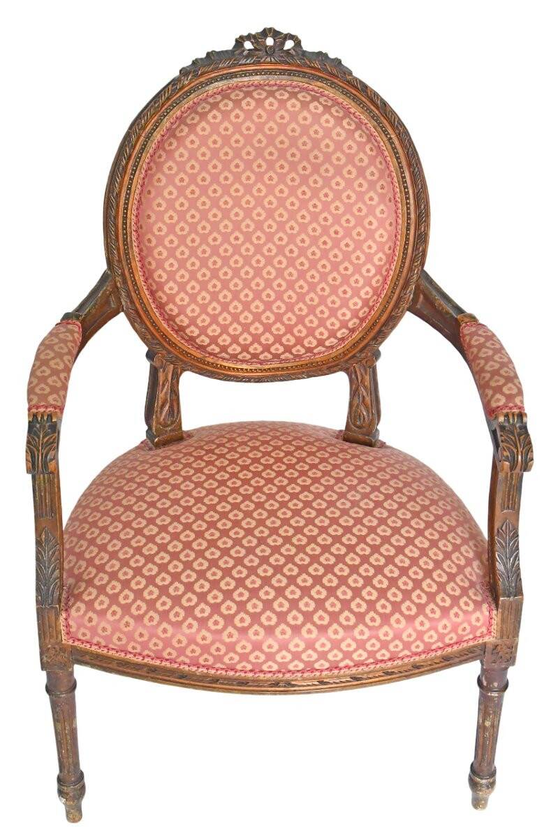 Set of 4 Louis XVI style cabriolet chairs