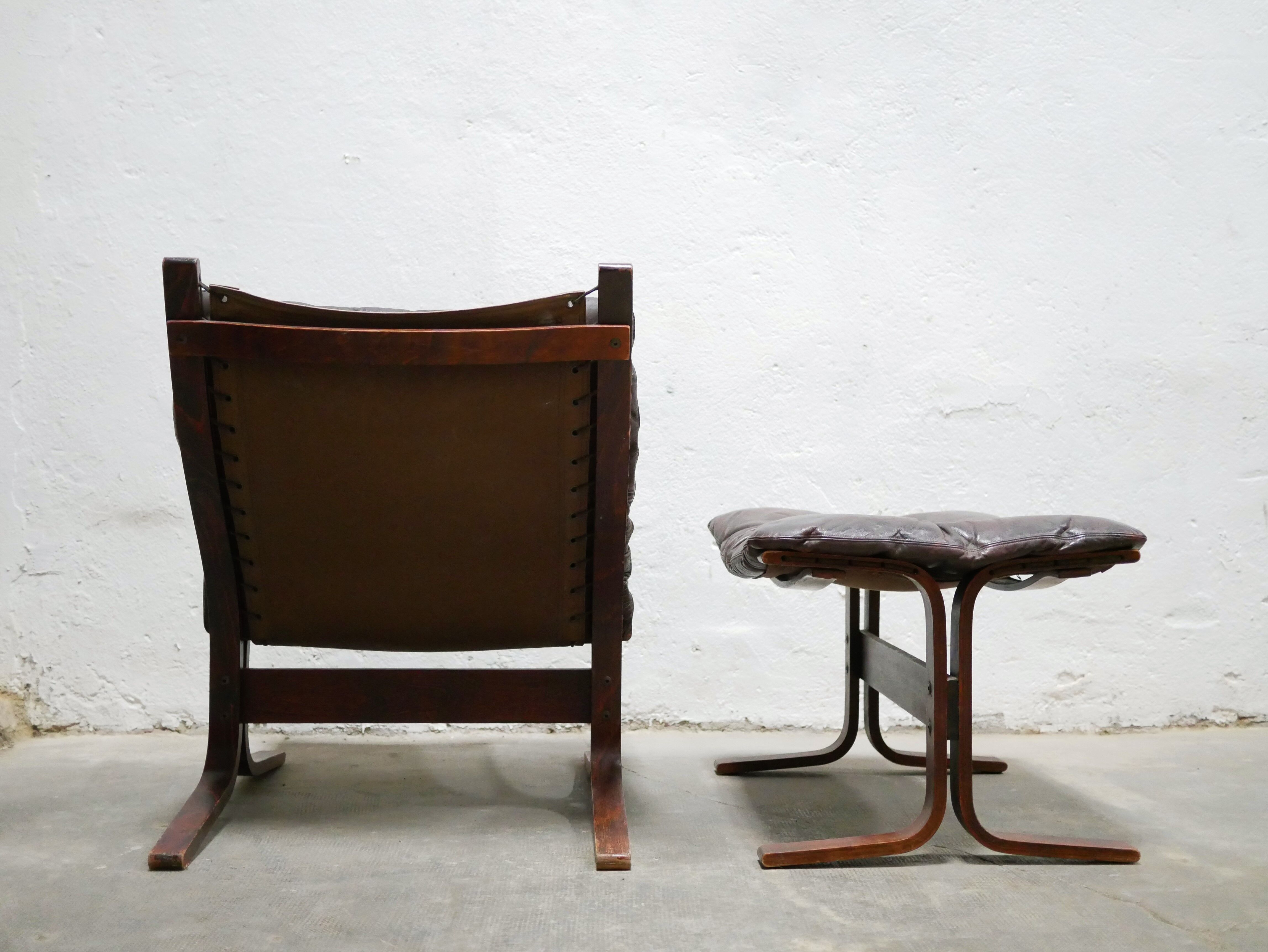 Scandinavian armchair and ottoman Siesta in brown leather by Ingmar Relling for Westnofa editions