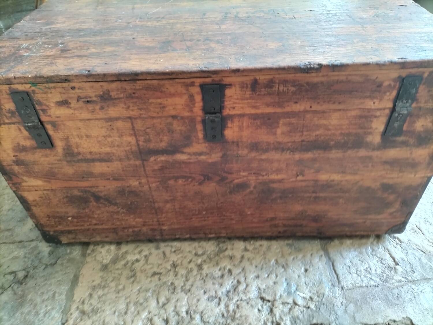 Antique trunk from the late 19th century
