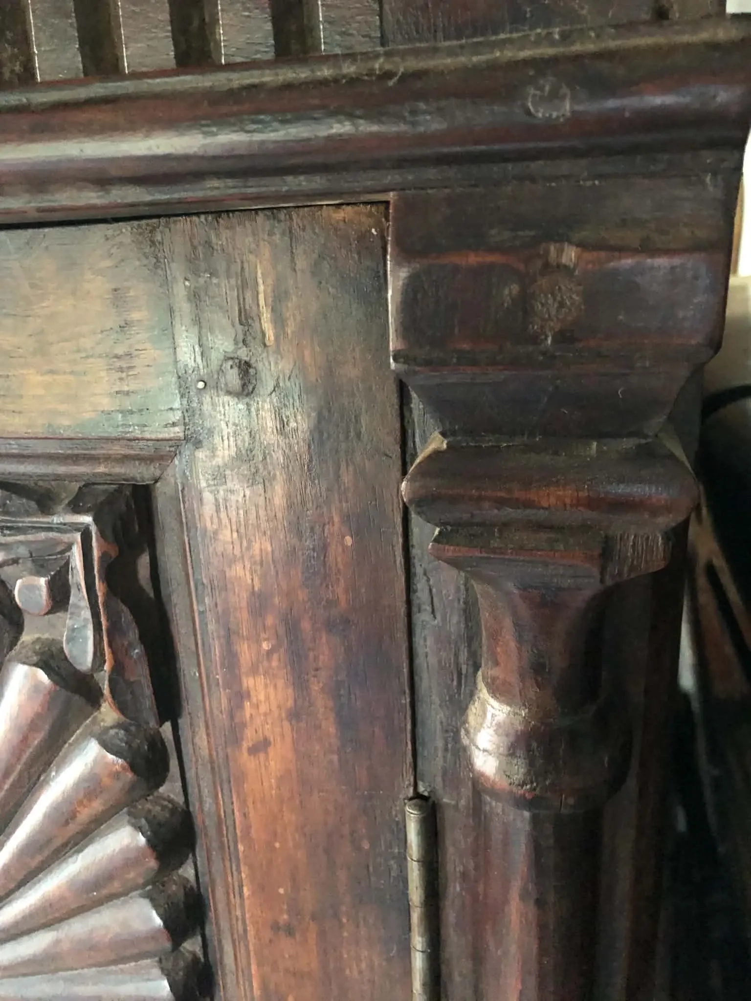 Armoire du Rajasthan teck sculpté