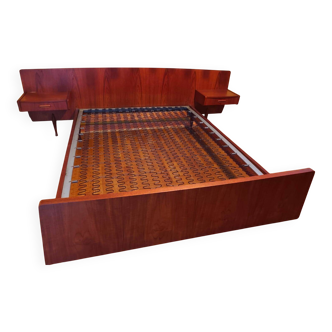 Vintage Scandinavian Teak Bed 140x190 | Hanging Headboard & Bedside Tables (60s/